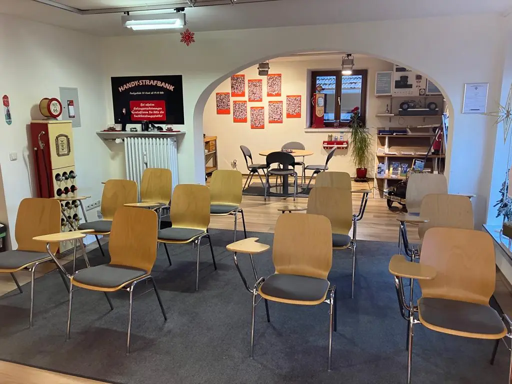 Klassenzimmer Bild 1